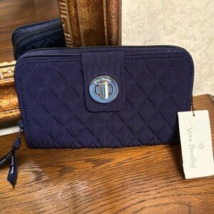 New Vera Bradley Midnight Blue Quilted RFID Wallet.  Multiple pockets.